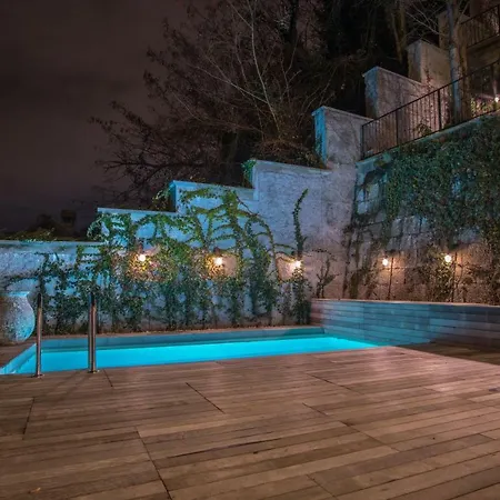 Stella Sky Apartman *