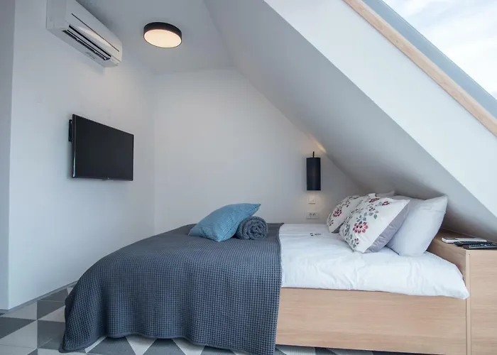 Stella Sky * Liubliana